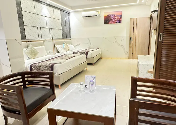Hotel Avantika
